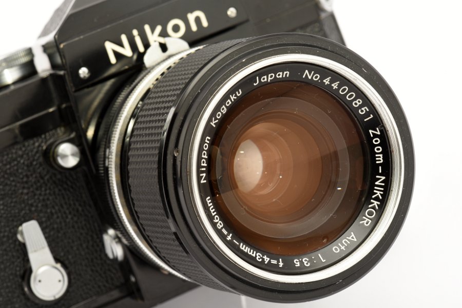 Copyright &copy; Richard de Stoutz 2014.