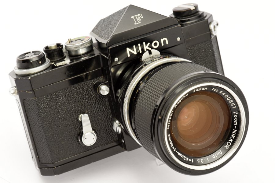 Copyright &copy; Richard de Stoutz 2014.