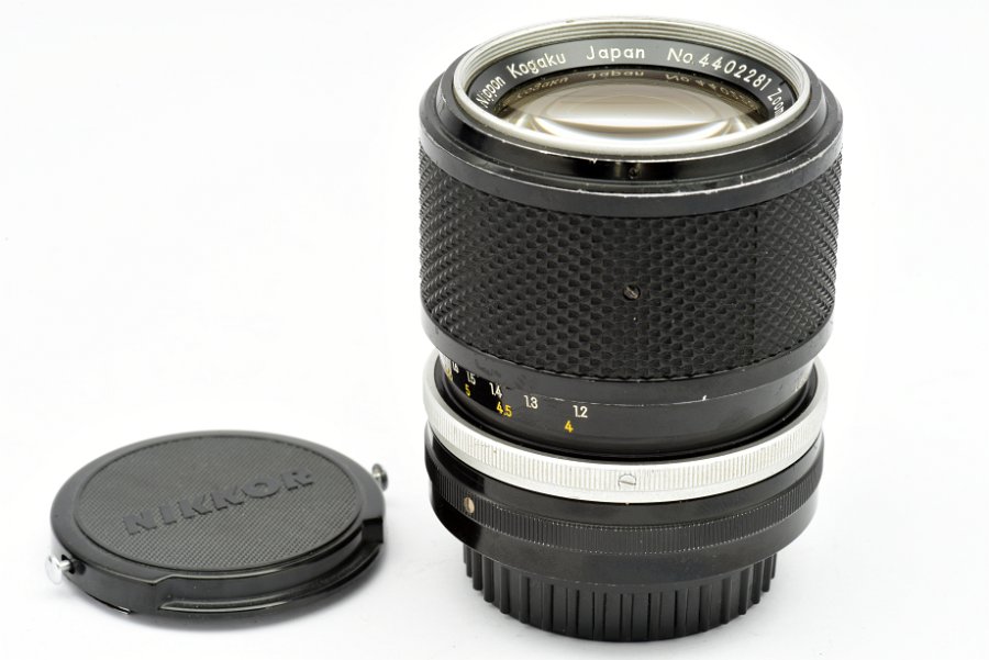 Copyright &copy; Richard de Stoutz 2015.