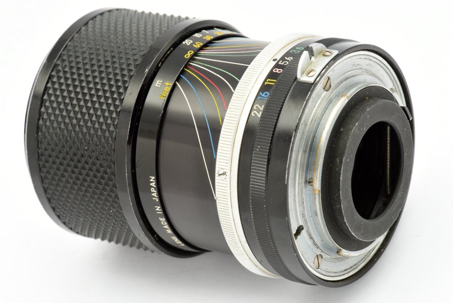 Copyright &copy; Richard de Stoutz 2015.