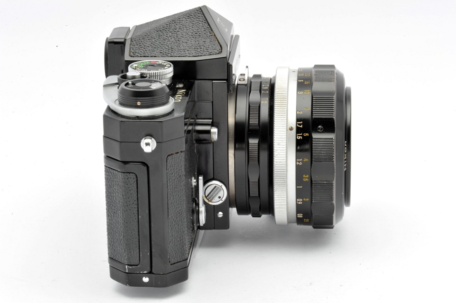 Copyright &copy; Richard de Stoutz 2012.