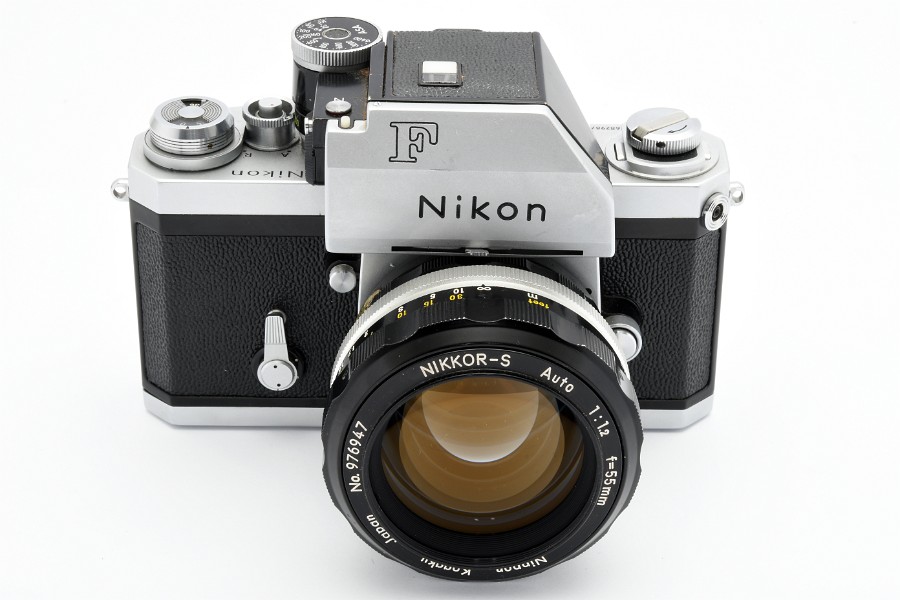 Copyright &copy; Richard de Stoutz 2020.