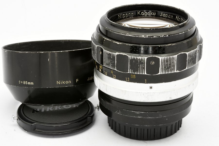 Copyright © Richard de Stoutz 2019.