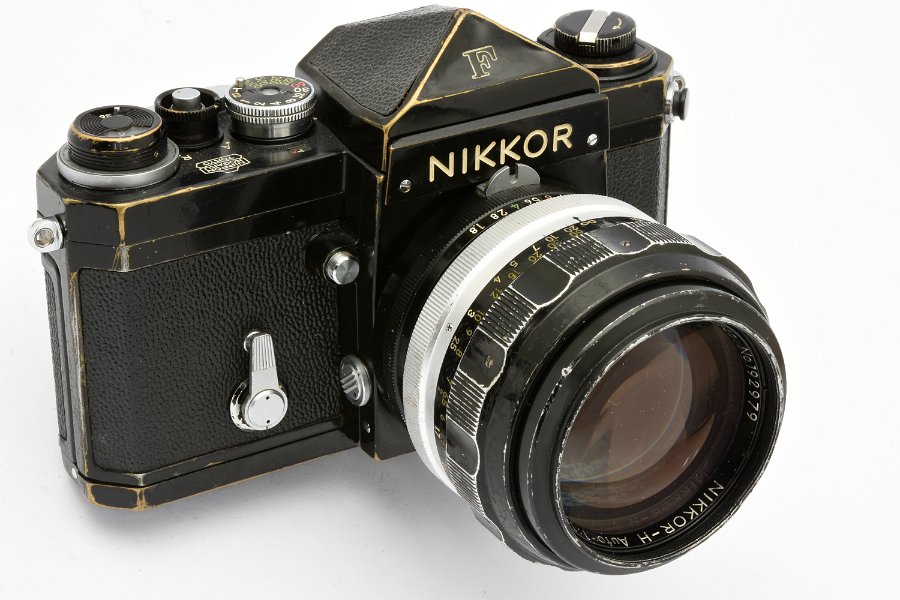 Copyright © Richard de Stoutz 2019.