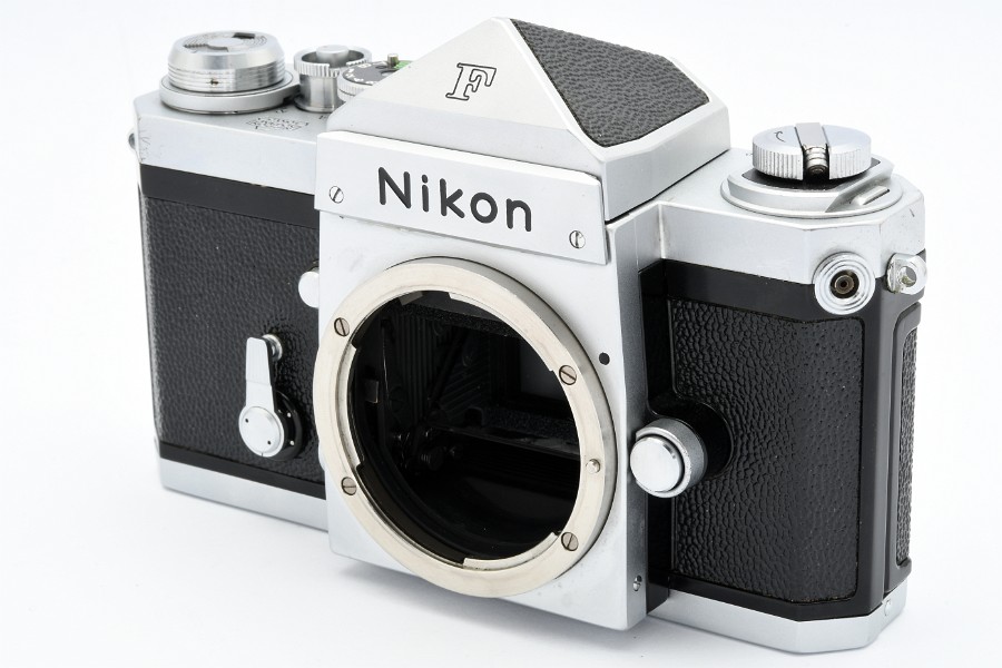 Copyright © Richard de Stoutz 2019.