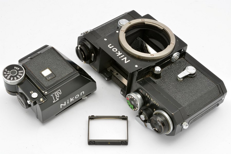 Copyright &copy; Richard de Stoutz 2015.