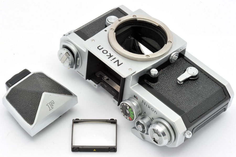 Copyright &copy; Richard de Stoutz 2012.