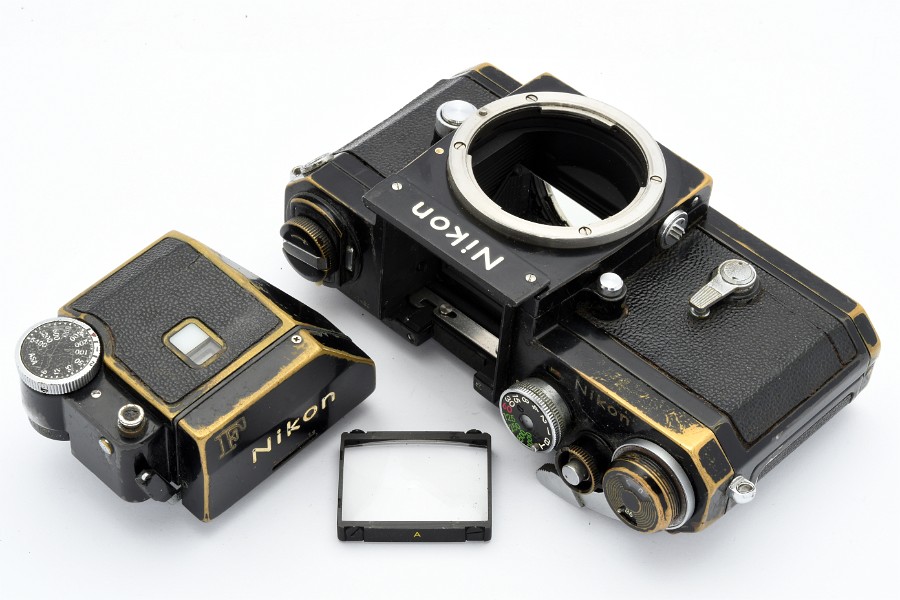 Copyright &copy; Richard de Stoutz 2019.