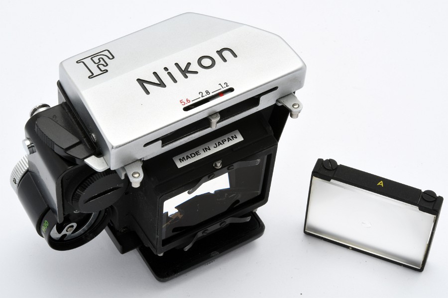 Copyright &copy; Richard de Stoutz 2019.