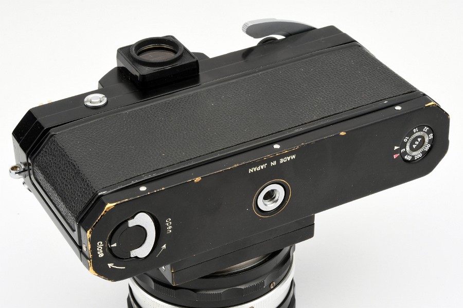 Copyright &copy; Richard de Stoutz 2023.