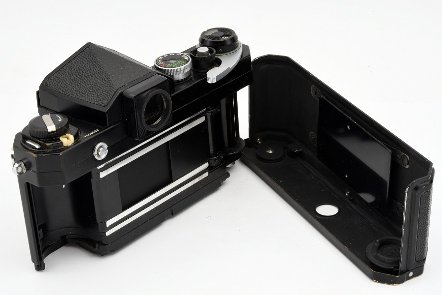 Copyright &copy; Richard de Stoutz 2023.