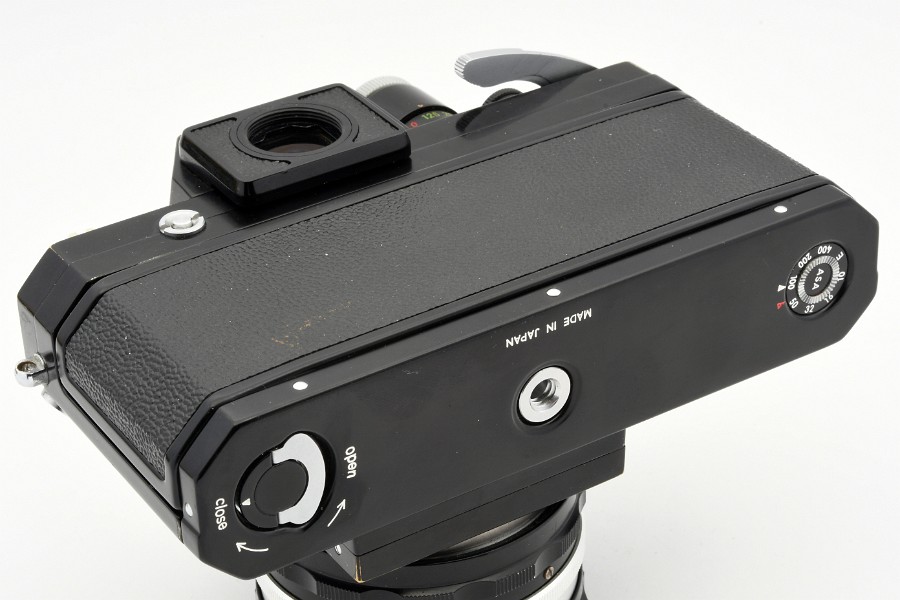 Copyright &copy; Richard de Stoutz 2021.