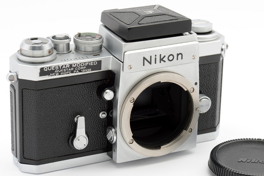 Copyright &copy; Richard de Stoutz 2012.