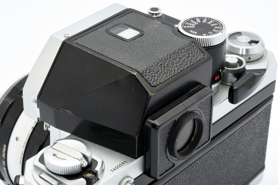 Copyright &copy; Richard de Stoutz 2012.