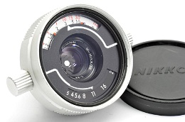 Copyright © Richard de Stoutz 2010.