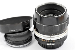 Copyright © Richard de Stoutz 2007.