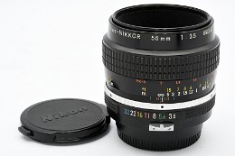 Copyright © Richard de Stoutz 2019.