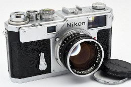 Copyright &copy; Richard de Stoutz 2023.